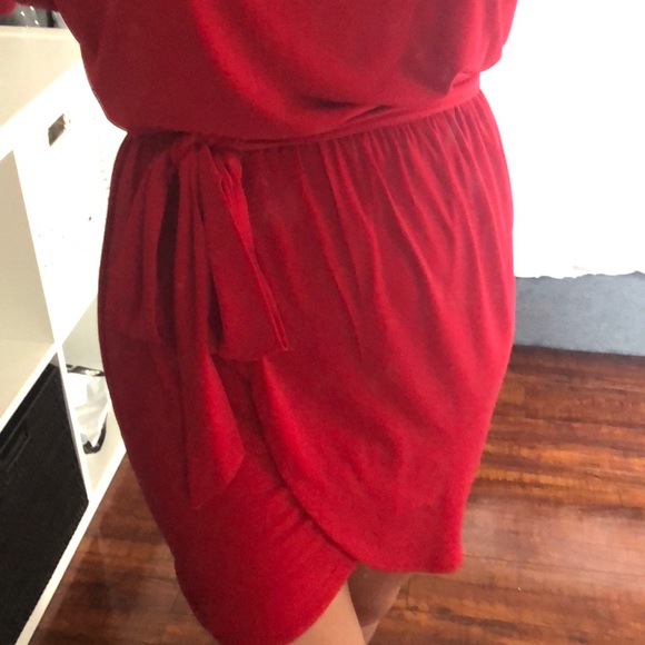 Red Dress - Picture 2 of 4